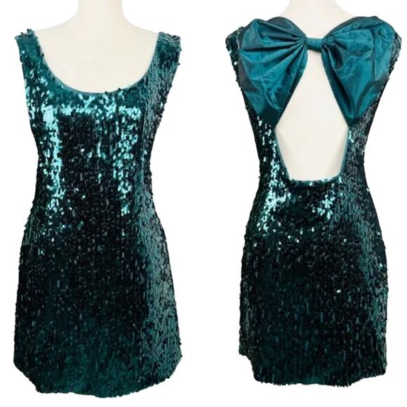 Vintage Dresses & Skirts - Vintage 70s 80s Emerald Green Sequin Open Back Bow Mini Dress size M de la Hooke